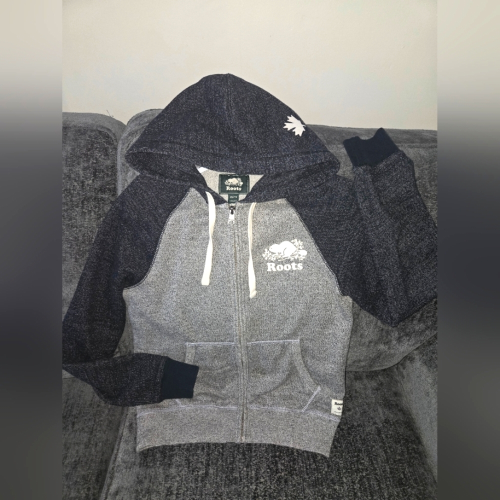 Womens ~ Roots Canada 🇨🇦 Salt & Pepper - Zip Up Hoodie! 🦫 ❤️🤍❤️